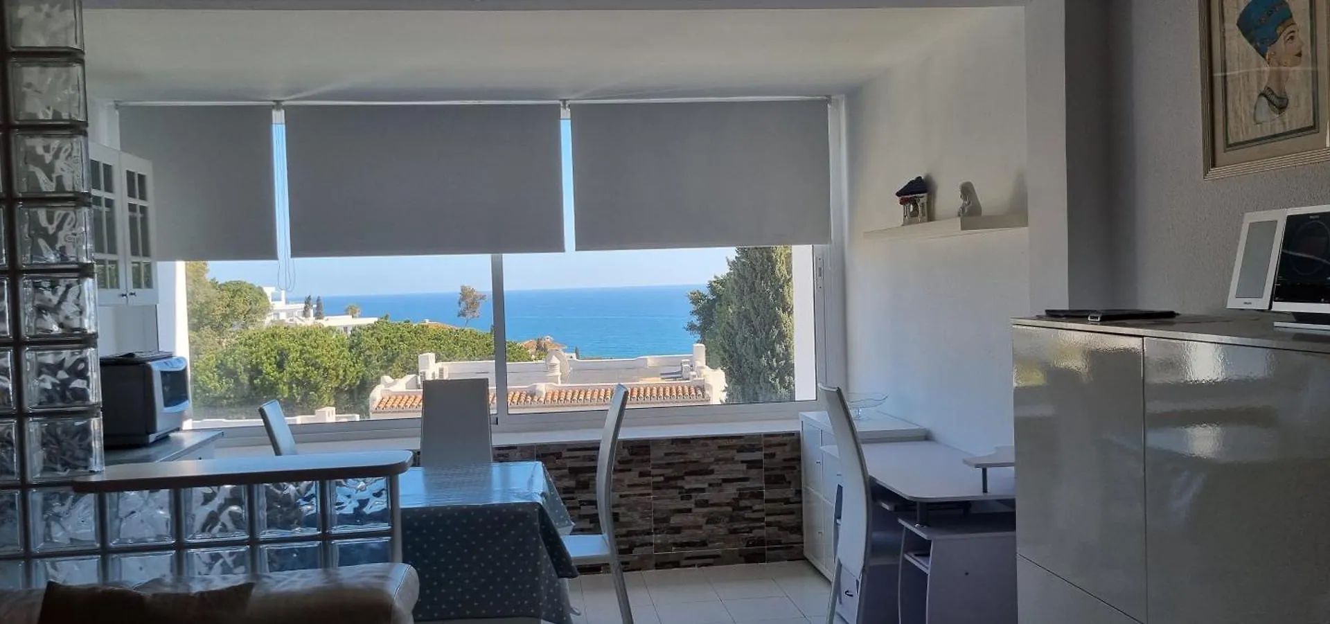 Precioso estudio en zona residencial Miraflores Málaga Apartamento